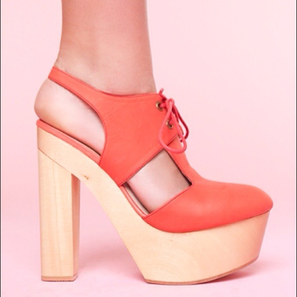 Messeca Coral Pumps - Picture 4 of 4