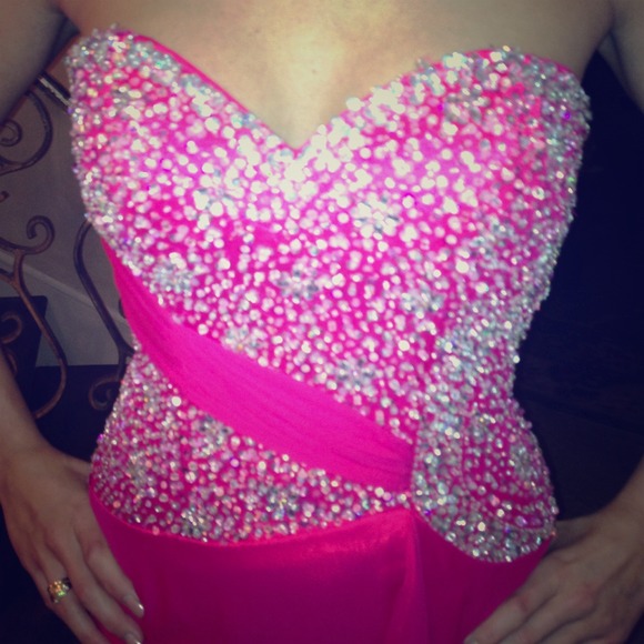 Hot pink fully loaded Tiffany pageant/prom gown 👑
