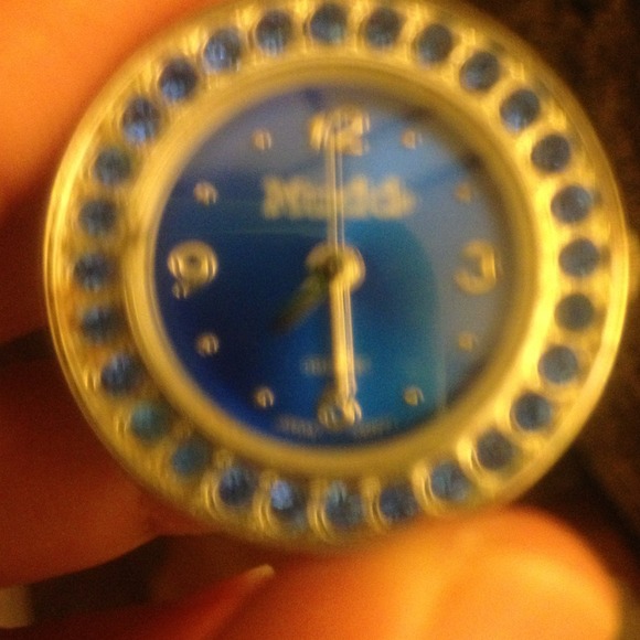 MUDD ring watch - Picture 3 of 4