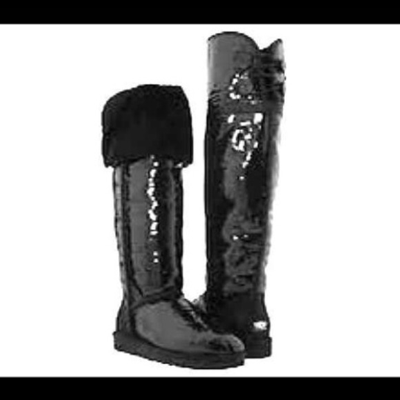 Sold 👀👀💳💵Black Extra Tall authentic Ugg boots - Picture 1 of 4