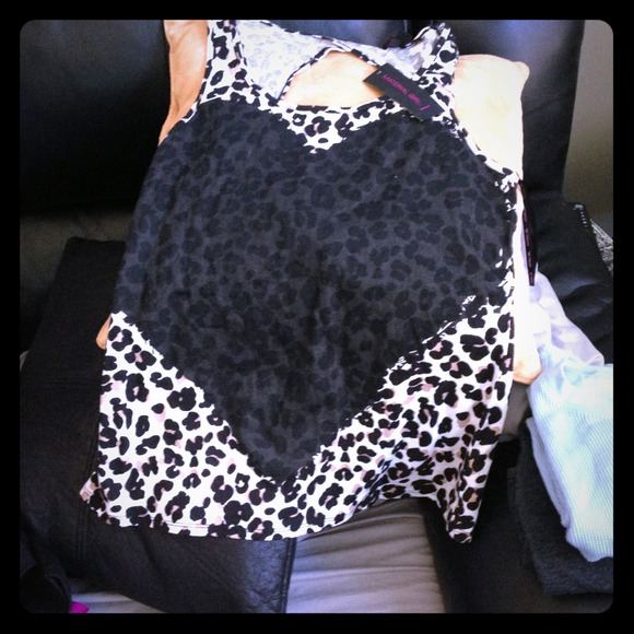 Sold❌Material Girl Leopard shirt