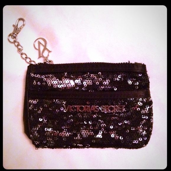 🌟JUST REDUCED🌟Victoria's Secret Sequin Purse💋 - Picture 2 of 4