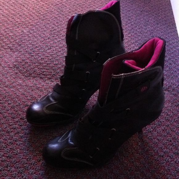 Dollhouse sneaker high heels