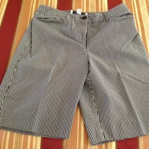 Black and white stripe capris