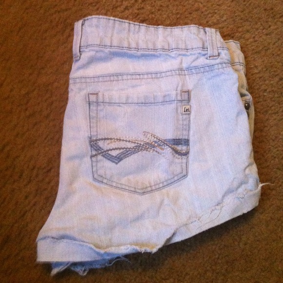 LEI jean shorts