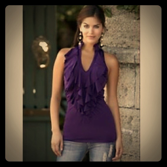 body central Tops - Body Central NWT top size S/ bundle Capri/short