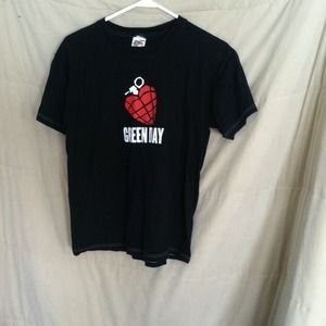 Green day shirt 🎀💢TRADED🌟🌟🌟
