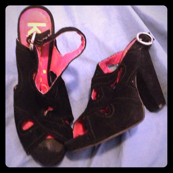 Kensie girl black suede heels