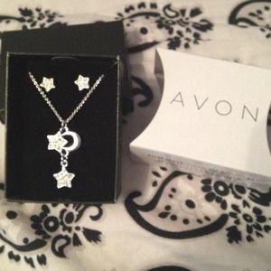 Starcast Necklace and Earrings Gift Set