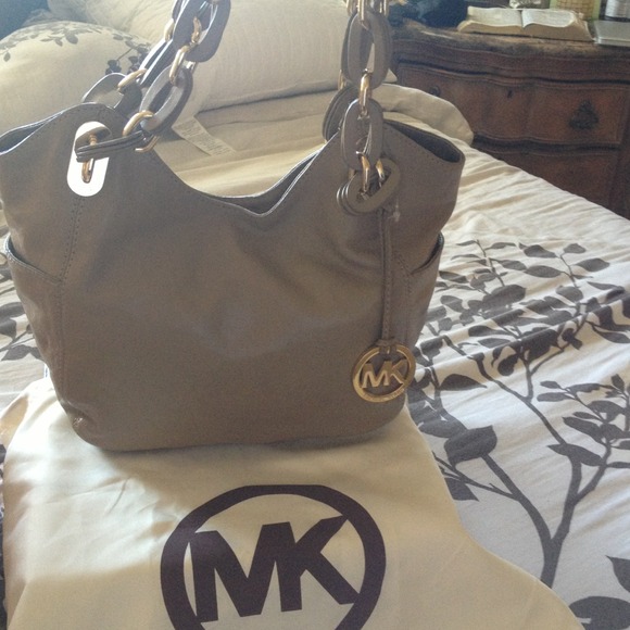 Michael Kors purse
