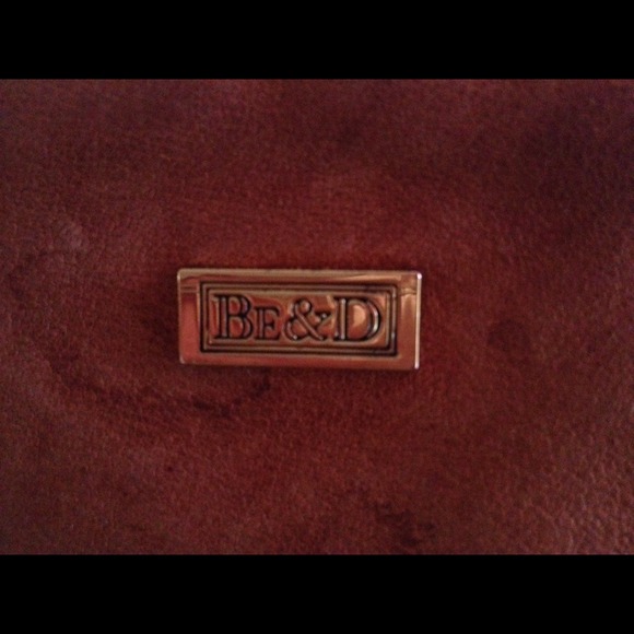 Be&D cosmetic bag.. Leather w studs!! Amazing! - Picture 2 of 3