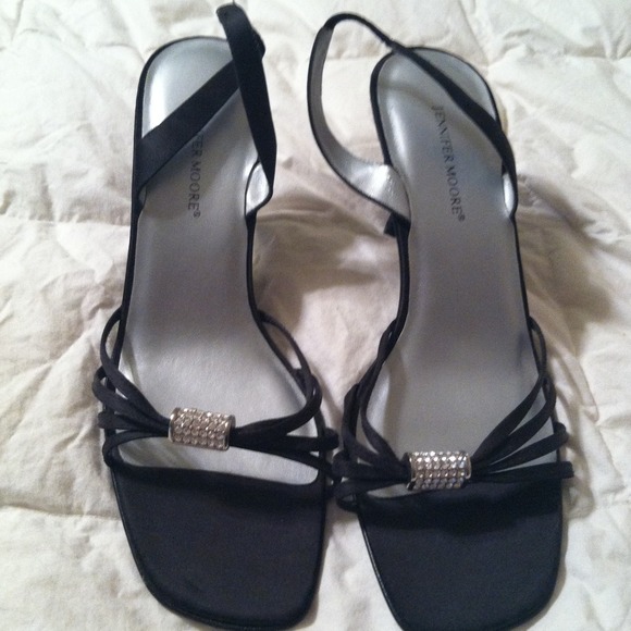 Never worn