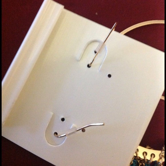 Gorgeous Cara hoop earrings. Turquoise and gold. - Picture 2 of 2