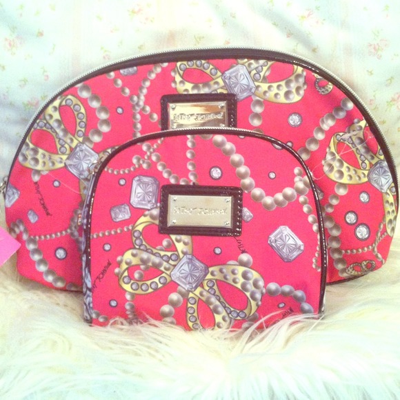 SOLD🌸Betsey Johnson Breakfast at Tiffany's Pink