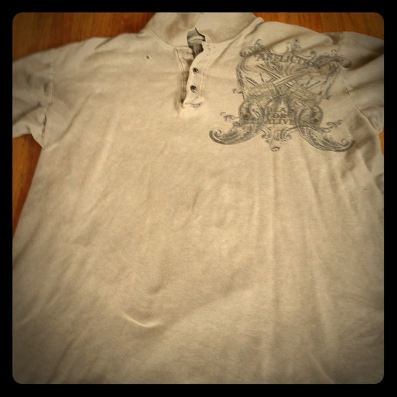 SOLD IN BUNDLE Affliction polo. Small hole/front