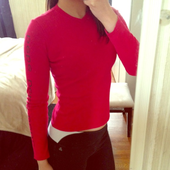 Red bebe logo sleeve shirt