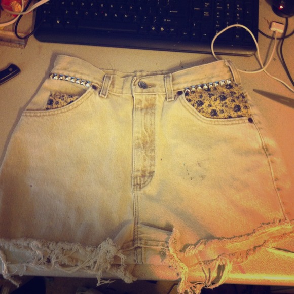 ❗RESERVED❗High waisted shorts!