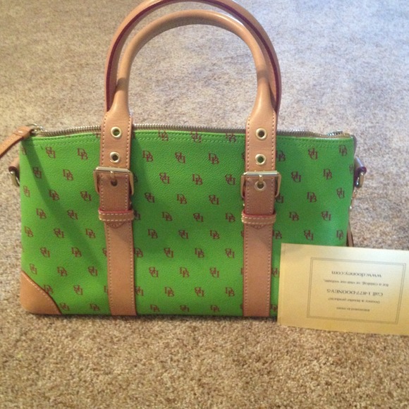 Dooney&Bourke Signature East/West Satchel Handbag