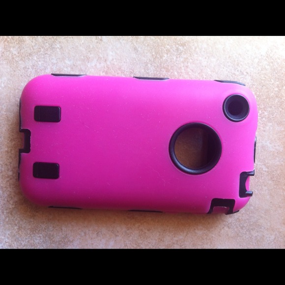 Sold!!  iPhone 3gs case