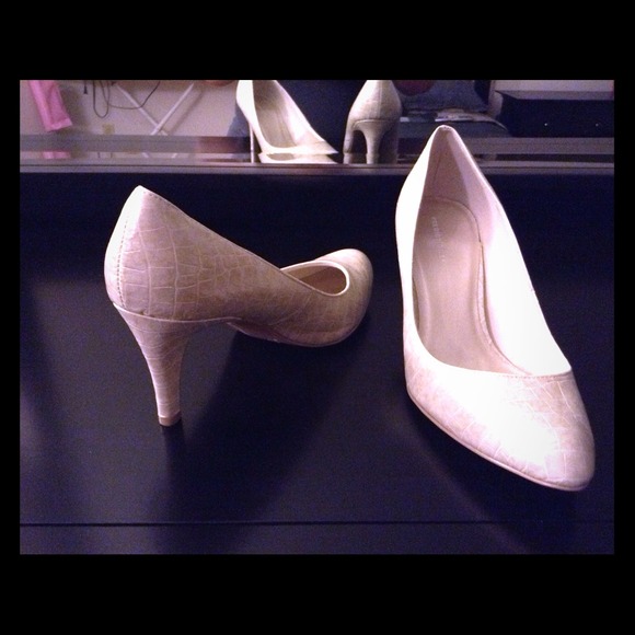 Perfect Heel 4 Any Day