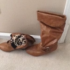 Brown boots