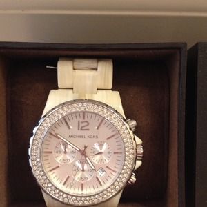 Michael Kors watch never worn