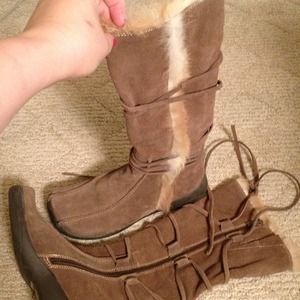 Sketchers leather boots