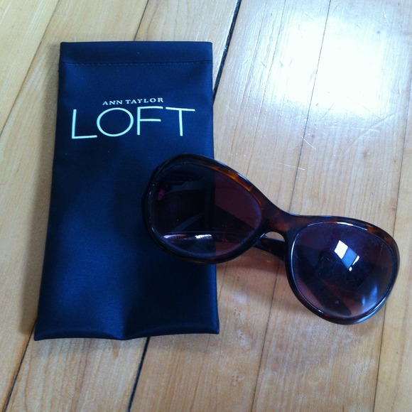 Ann Taylor Loft Leopard Print Sunglasses - Picture 1 of 4