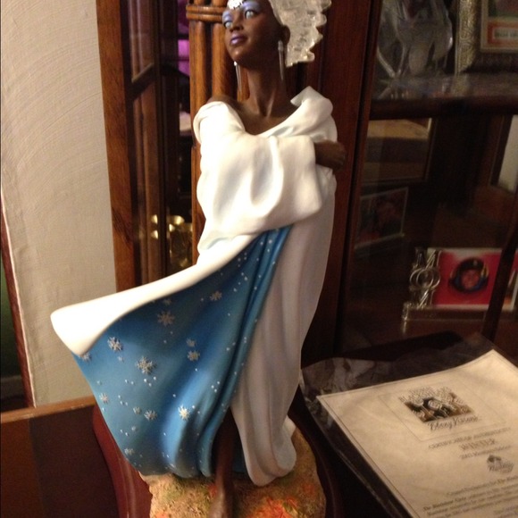 Thomas Blackshear's Ebony Vision NOT FOR SALE! - Picture 3 of 4