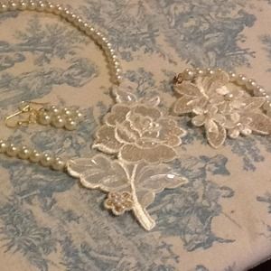 Ivory Bridal Set