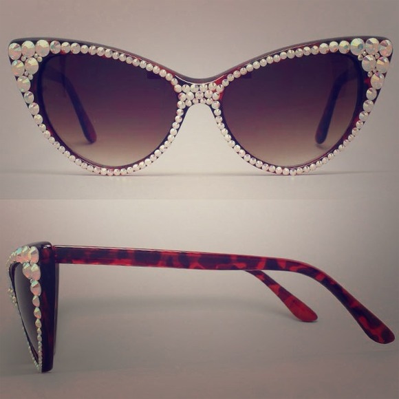 Feline AB Crystal Sunglasses