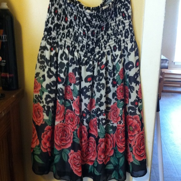 Strapless dress