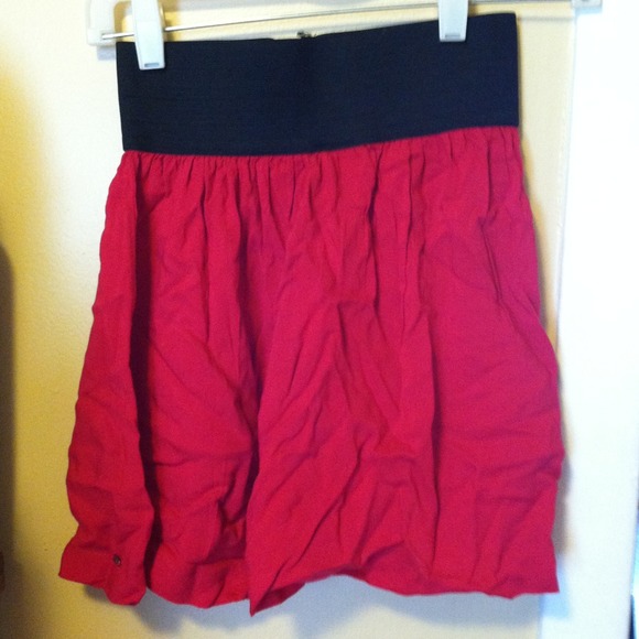 PINK skirt