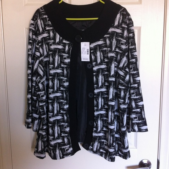 Beautiful New Black & White Jacket