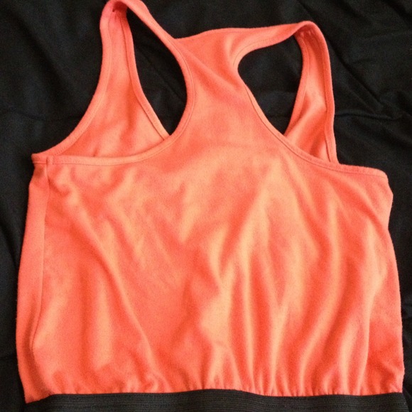 Color block romper - Picture 2 of 3