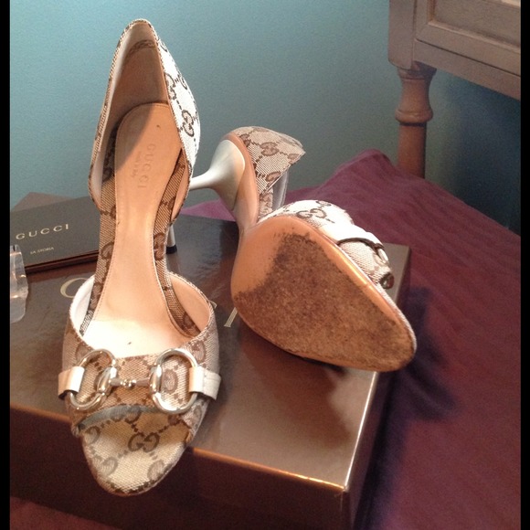 🎉👠👏🎊SOLD, SOLD😍👏👏 - Picture 2 of 4