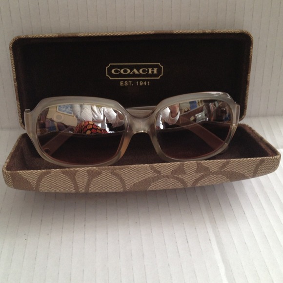 Retro coach sunnies