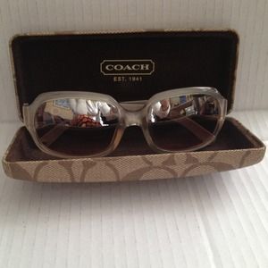 Retro coach sunnies