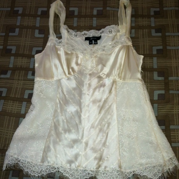 Cream Silk and lace cami NWOT