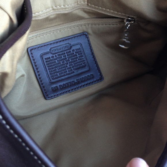 Chocolate brown leather Coach purse - Picture 3 of 4