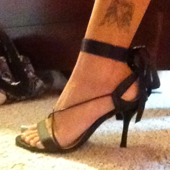 Bundled 👠Nice sexy black stilettos!👠