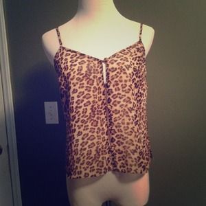 Adorable cheetah tank 🌺