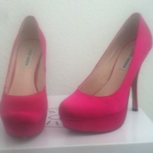 💥💥traded💥💥