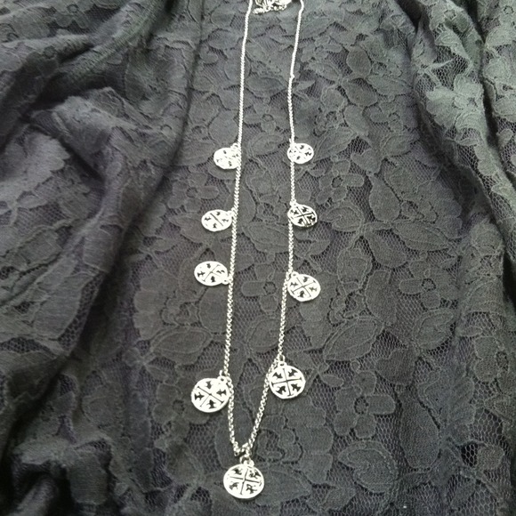 Silver Tory burch necklace w/ earrings