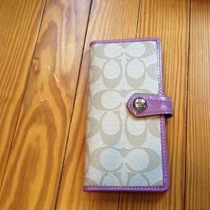 Bundle for @coachcrazy-- 2 wallets