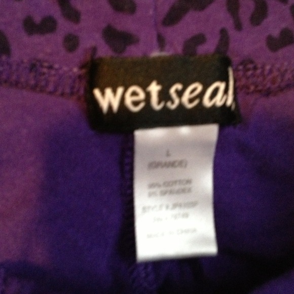 SOLD👏👏 - Picture 2 of 2