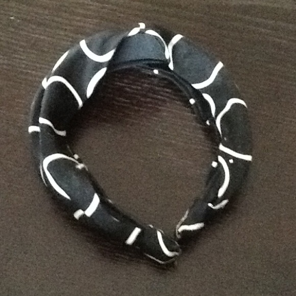 Black and white silk headband