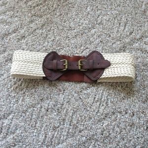 Tan & brown crochet belt