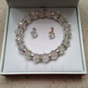 Swarovski crystal bracelet and matching earrings!!