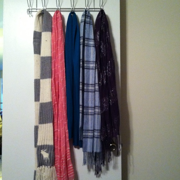 Scarfs
